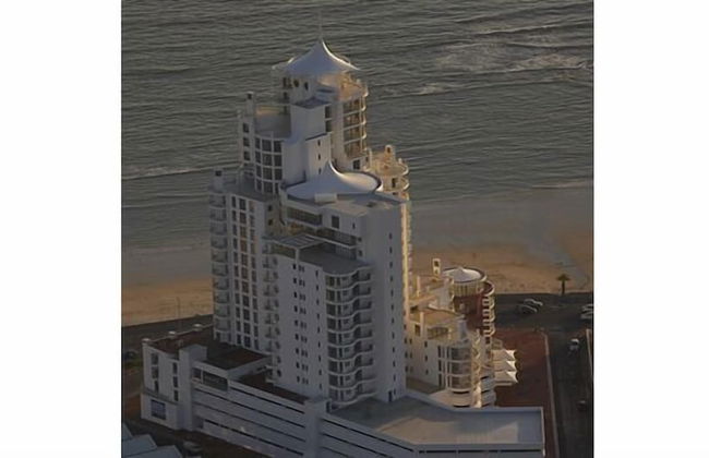 Hibernian Towers - Photo 1