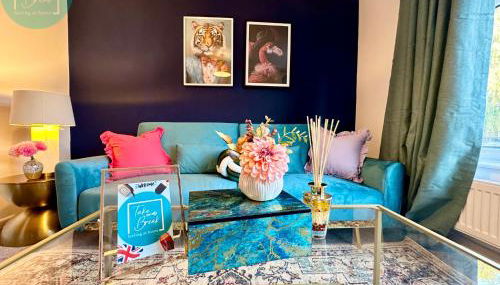 Charming 2BR Swinton House -Close to Manchester City Center - Foto 2