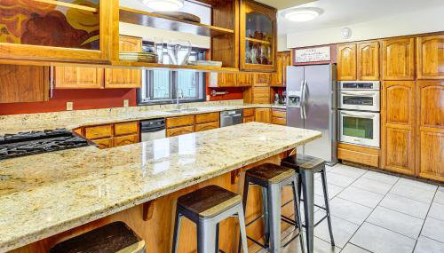 Hike, Ski and Soak! Spacious Anchorage Getaway - Foto 5