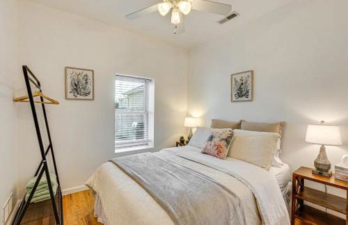 Walk to Beach Keansburg Home with Patio and Fire Pit! - Foto 9