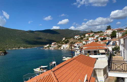 Casa Helen - Photo 1