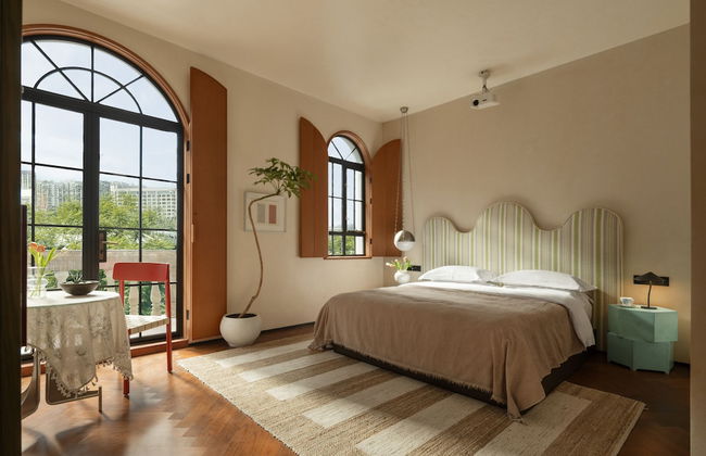 Golden Age Hotel - Photo 62