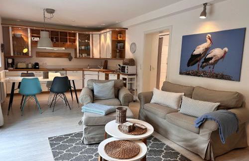 Sky & Sand Homes Storchennest I Cozy Wohnung fuer 4 Gäste mit Terrasse und Parkgarten im Reetdachanwesen in SPO - Photo 13