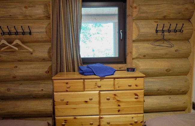 Beautiful Log Chalet Near Fernie, BC - Foto 15