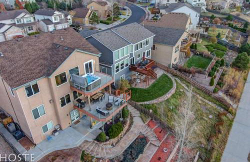 *H* 5BR Home Getaway w/HOT TUB ** - Foto 65