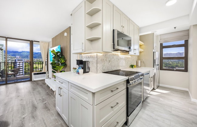 Mountain View Condo with King or Queen Bed and Parking - Photo 121