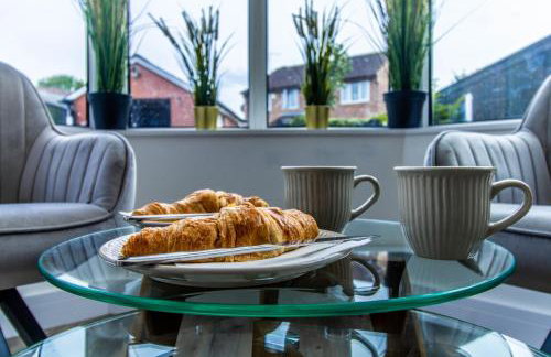 Blue Haven House Sleeps 11 Garden & Parking - Photo 20