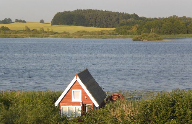 Striking Holiday Home in Sternberg With Jetty - Foto 65