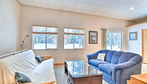 Peaceful Mountain-View Home - Walk to Kenai Lake! - Foto 5