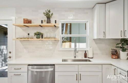 Trendy Remodeled Home by SoCo w Nice Outdoor Space - Foto 13