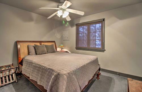 Breezy Point Escape with Views, Dock and Fire Pit! - Foto 18