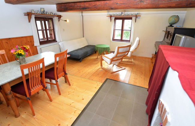 Holiday Home in Forest With Private Pool - Foto 15