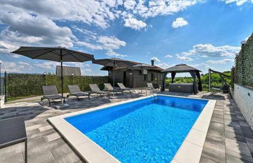 Holiday House Dora - Nice home with nice forest view and Outdoor swimming pool, Whirlpool-Jacuzzi, Sauna, 2 bedrooms and WiFi - Foto 10