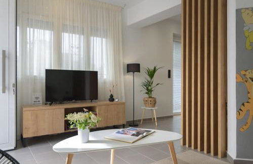 Onar Elegant Beachside Home - Foto 1