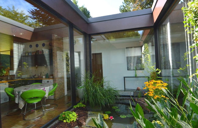 Luxury Villa with Swimming Pool near F1 Circuit - Foto 16