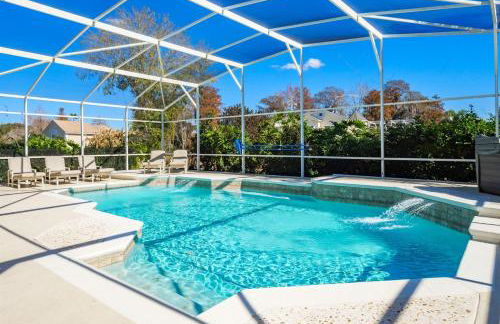 Phenomenal 7BR 4 Master Suites Southeast Pool Hot Tub Gas BBQ 2 Miles to Disney - Foto 12
