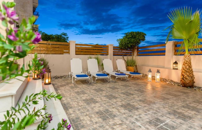 Villa Elizabeth - Seafront Modern Villa - Villa Elizabeth - Seafront Classic Villa - Foto 30