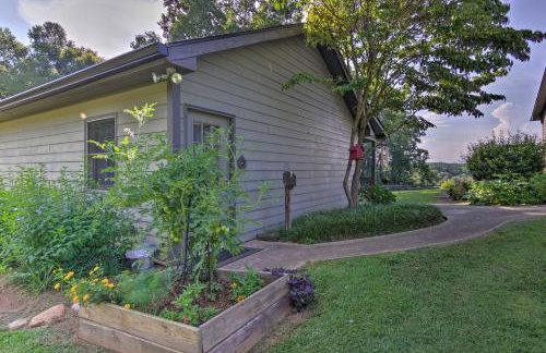 7 Mi to Downtown Morganton: Cabin w/ Fire Pit! - Photo 15