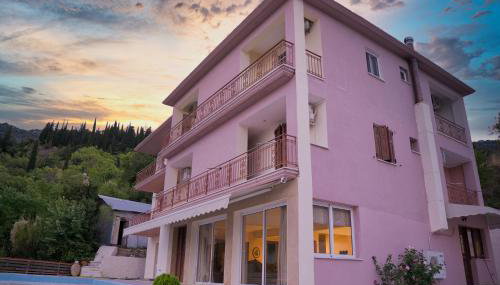 Petronas Villa - Photo 2