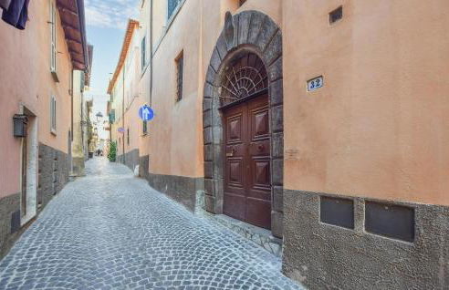 3 Bedroom Lovely Apartment In Canino - Foto 7