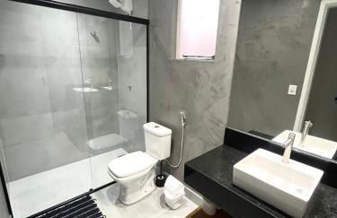 Apartamentos até 6 pessoas - 3 quartos com suíte e garagem, completo - Photo 19