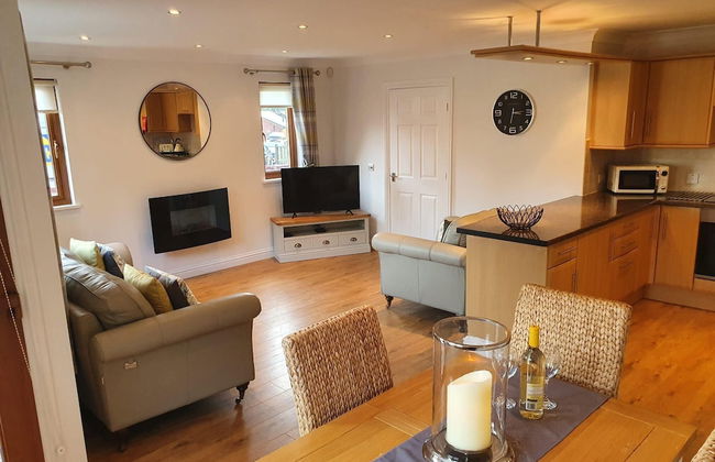 Stunning 2 Bedroom Pet Friendly Lodge - Foto 9