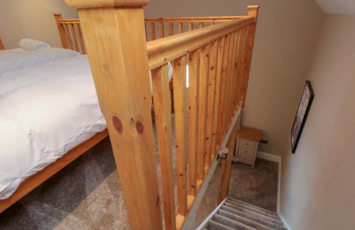 Meadow Manor And Spa - Photo 67