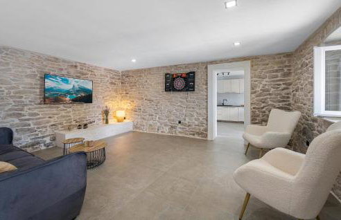 Lovely Home In Plastovo With Sauna - Photo 7