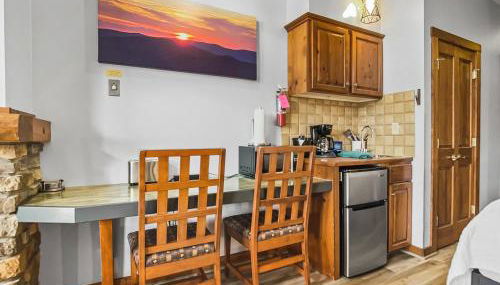 Highland House 420 Stylish Studio in the Village Hot Tub WiFi - Foto 4