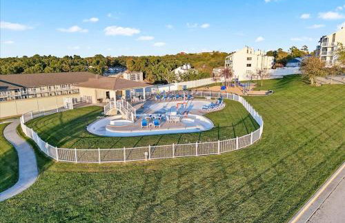 Nautical-Inspired Lakefront Unit w/ Awesome Views - Foto 74