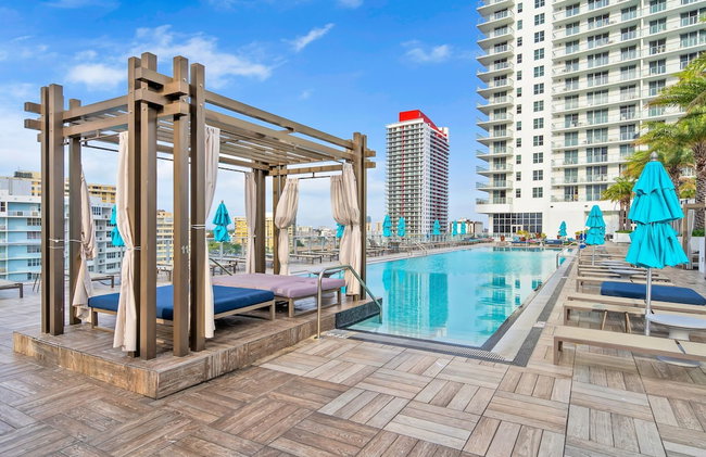 2BR Ocean Penthouse - Private Terrace & Hot Tub - Foto 37