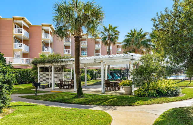 Seaside and Breezy Condo at the Victorian - Foto 62