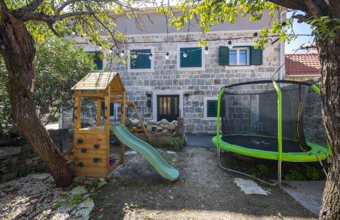 Lovely Home In Ostrvica - Photo 22