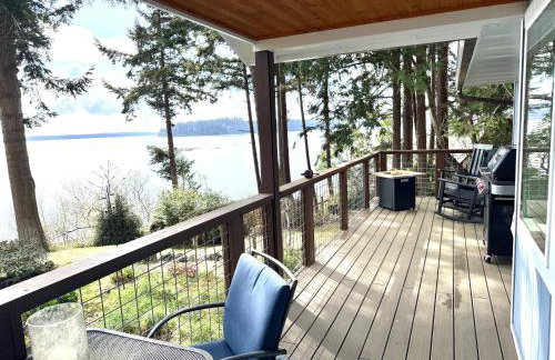 Puget Sound Chic Romantic Cottage with Private Beach Access & Gated Entry - Foto 44