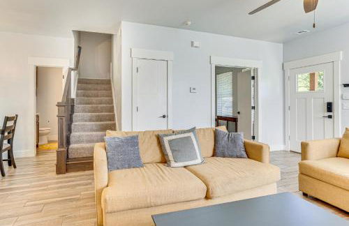 Stylish OKC Farmhouse with Garden - Close to OU - Foto 6