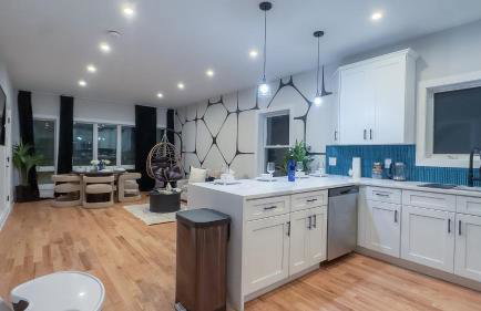 Pristine Pad, Sleep 9, Free driveway park, 20 PERCENT OFF - Foto 3