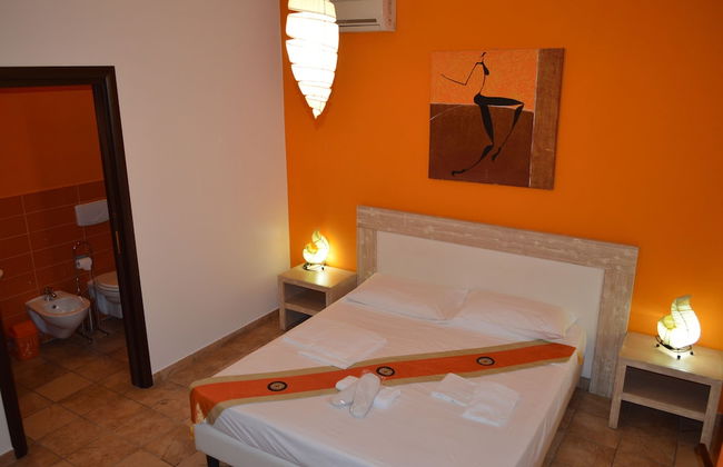 Butterfly Accommodation - Photo 6