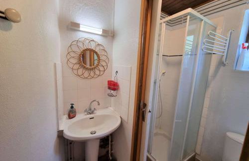 Chalet spacieux 18 pers. avec jardin, 7 chambres, cheminées, animaux admis - Saint-Michel-de-Chaillol - FR-1-393-82 - Foto 18