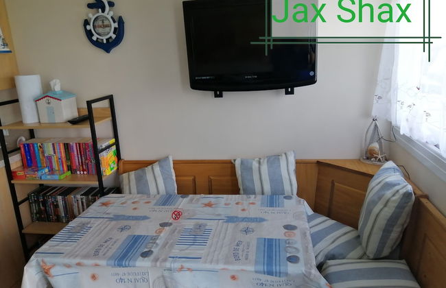 The Beach Hut Home From Home in Leysdown on Sea - Foto 3