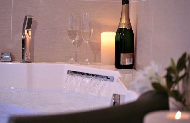 Ambiance Modern Retreat - Photo 15