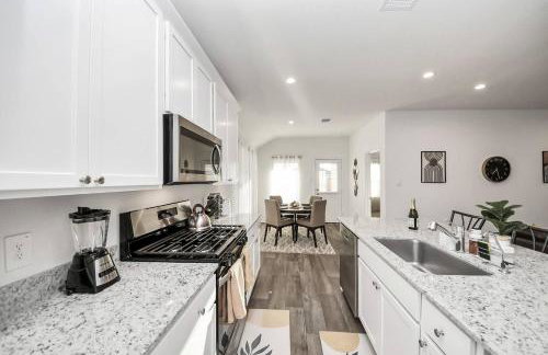 Rammies cozy Home with community pool - Foto 34