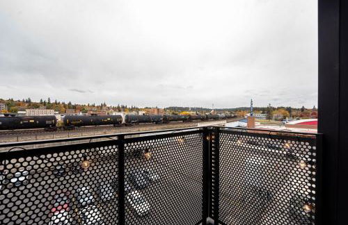 Heart of Downtown Apt with City View, Walkable to HotSpots - Foto 15