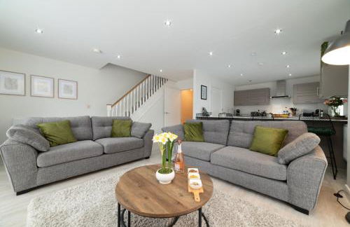 Luxury Duplex 2-Bed Apartment Fruit Market Marina - Foto 1