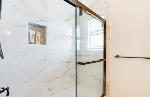 Stroll to SF Bay Beaches! Cozy Home in Alameda - Foto 21