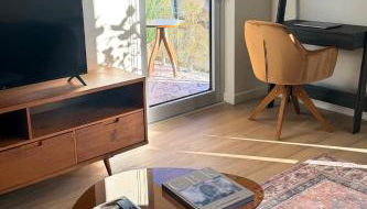 Luxury Designer Hillcrest Apartment with Pool & Gym - Foto 1