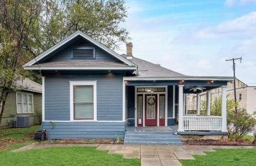 Spacious Historical 2 Bed House - Foto 16