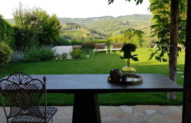 Luxury Serviced Cottage in a Historical Chianti Borgo - Foto 1