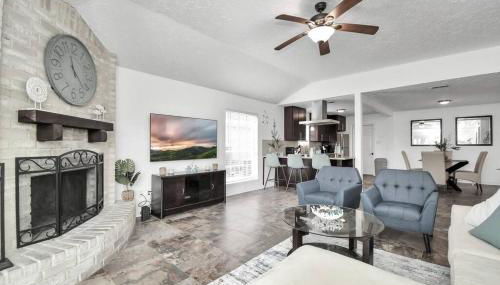 Coastal Comfort Moments from the Boardwalk with Gated Boat Parking - Foto 2