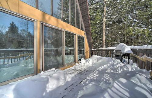 Cozy A-Frame Cabin with Pool Table 8 Mi to Mt Snow! - Photo 10
