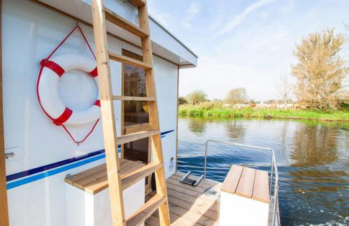 Lisa Boot 1 - Photo 7